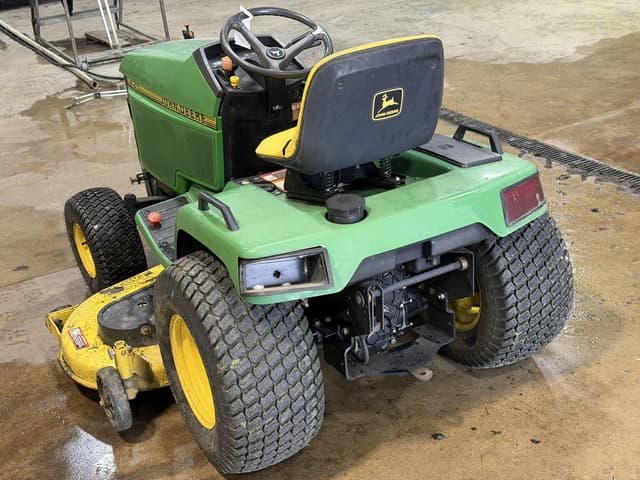 Image of John Deere 425 equipment image 2