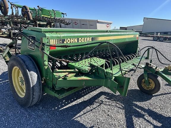 Image of John Deere 450 equipment image 2