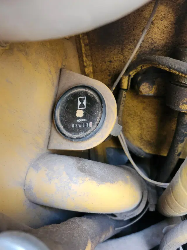 Image of John Deere 450G equipment image 2