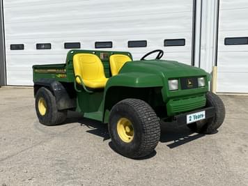 Main image John Deere Gator 4X2