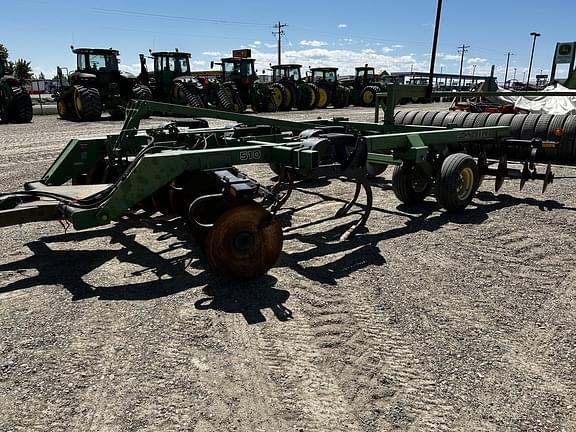 Image of John Deere 510 equipment image 2