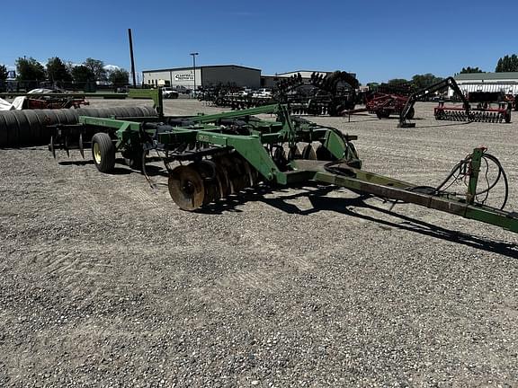 Image of John Deere 510 Primary image