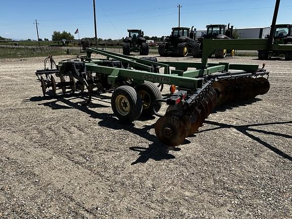 Image of John Deere 510 equipment image 1