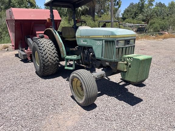 Image of John Deere 5200 equipment image 3