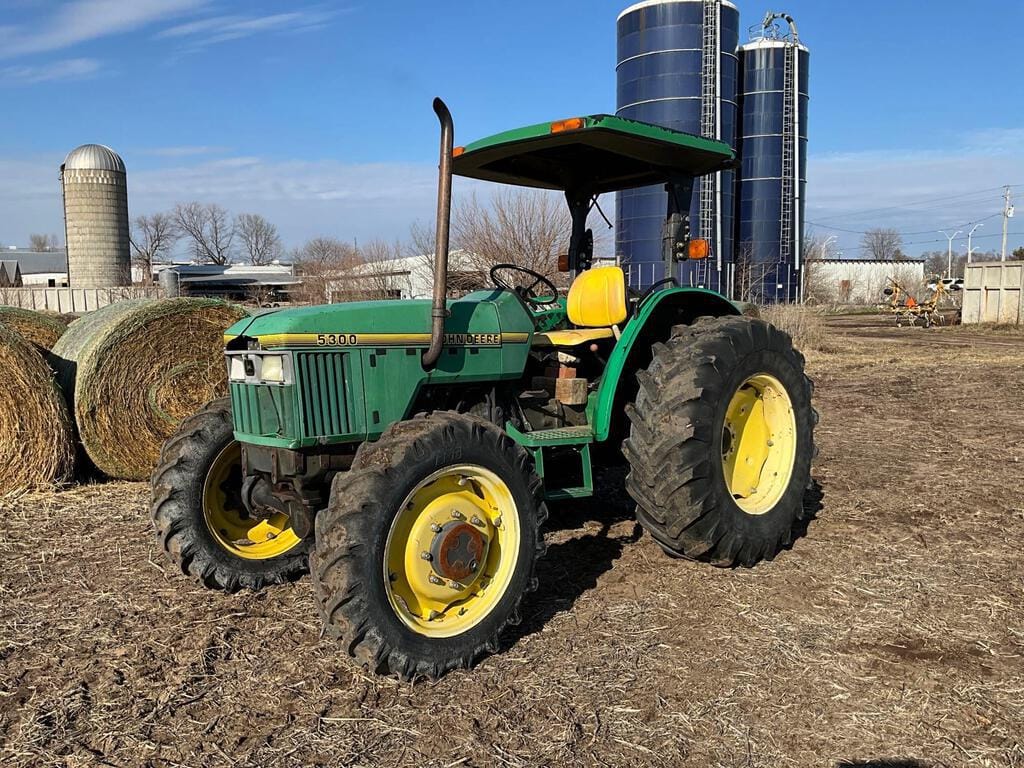 Main image John Deere 5300