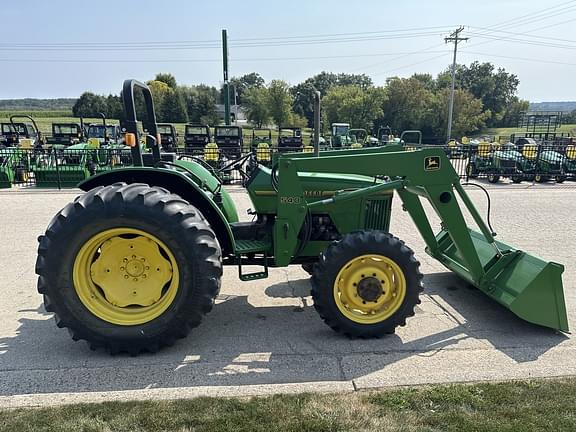 Image of John Deere 5300 equipment image 1