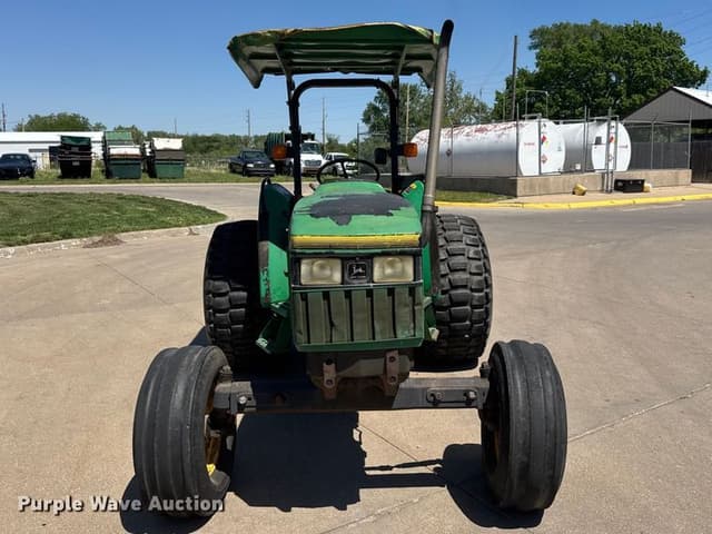 Image of John Deere 5300 equipment image 1