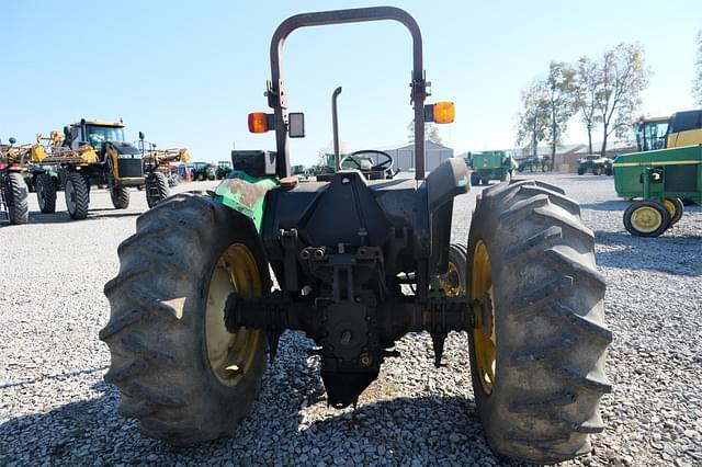 Image of John Deere 5400 equipment image 4