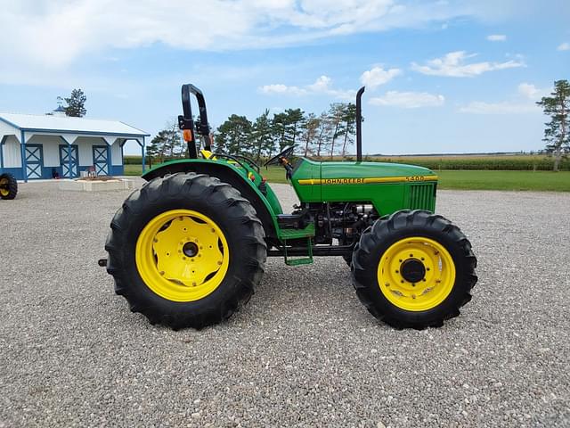 Image of John Deere 5400 equipment image 3