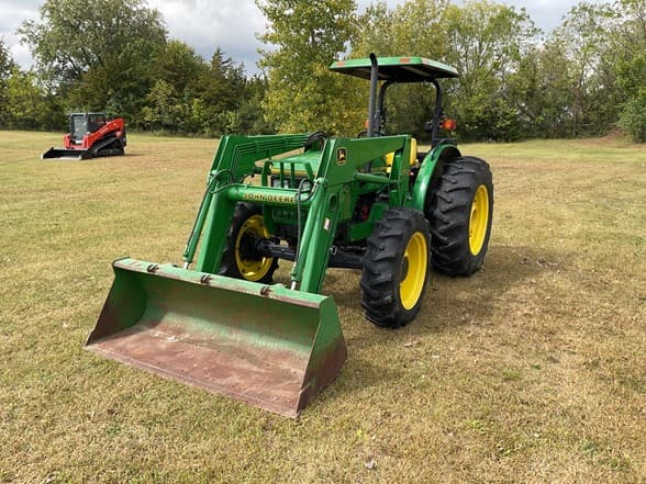 Image of John Deere 5400 Primary image