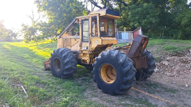 Image of John Deere 548G equipment image 2