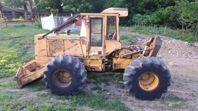 Image of John Deere 548G equipment image 1