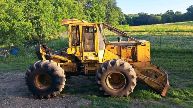 Image of John Deere 548G equipment image 4
