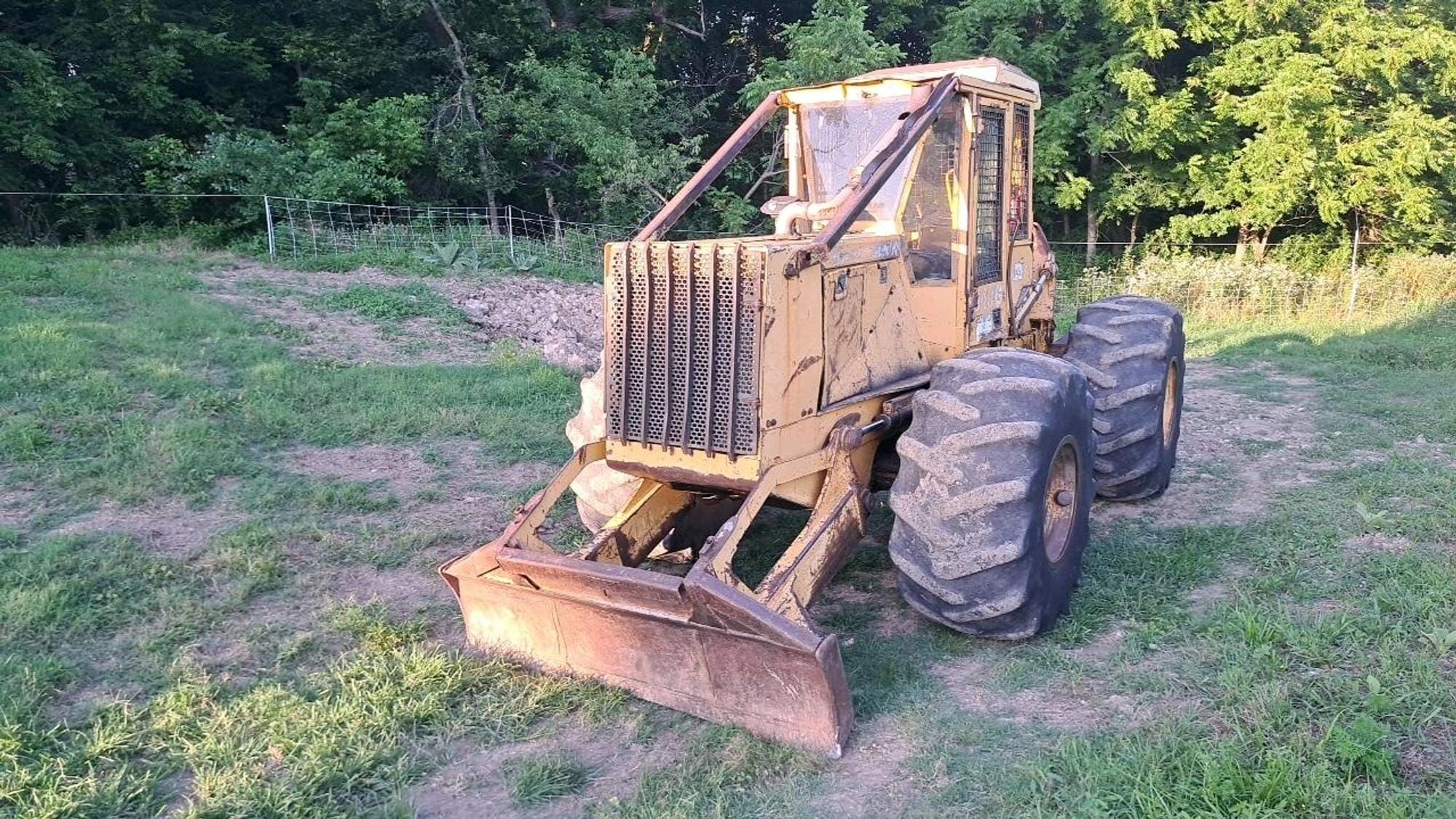 1995 John Deere 548G Equipment Image0