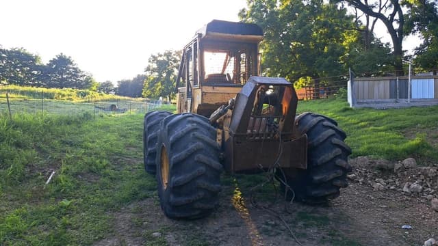 Image of John Deere 548G equipment image 3