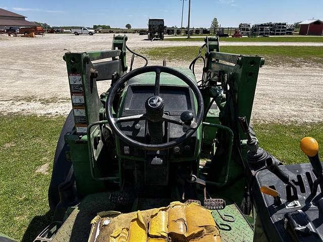 Image of John Deere 6300 equipment image 3