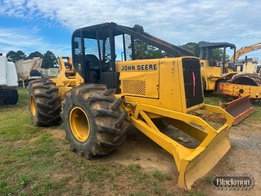 1995 John Deere 640 Equipment Image0