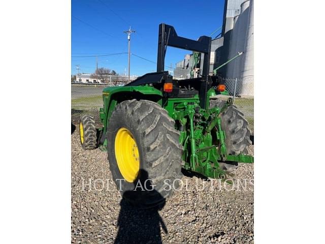 Image of John Deere 6400 equipment image 2