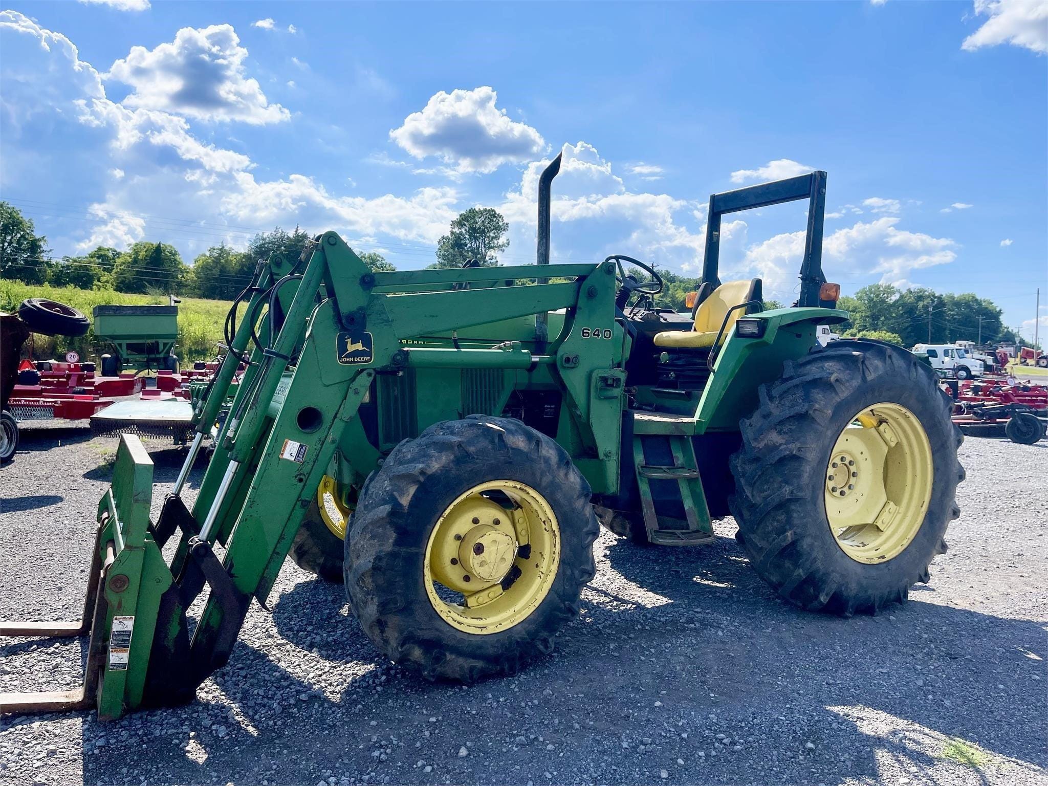 1995 John Deere 6400 Equipment Image0