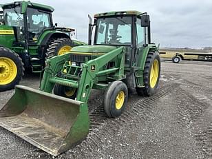 Main image John Deere 6400