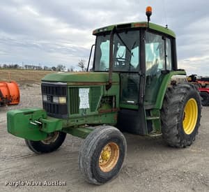 1995 John Deere 6400 Image