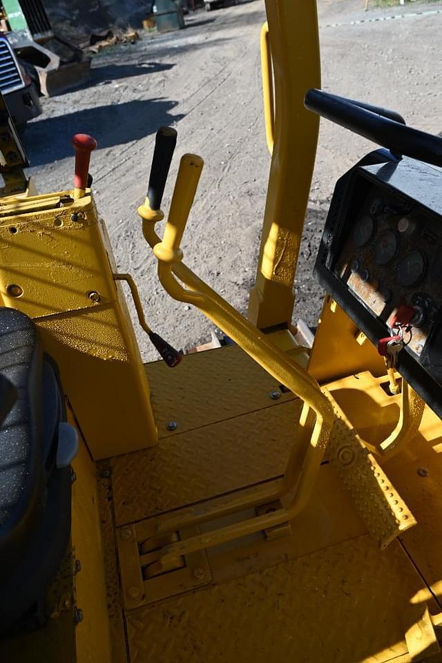 Thumbnail image John Deere 650G 44