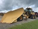 1995 John Deere 672B Image