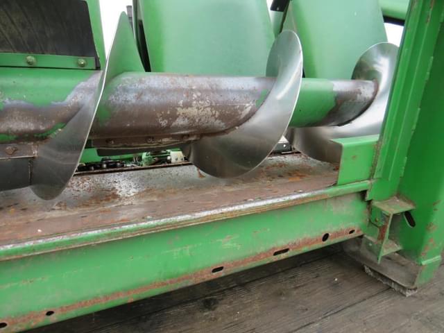 Image of John Deere 693 equipment image 4