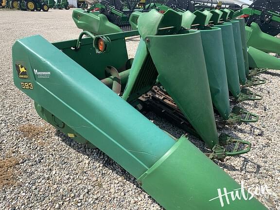 Image of John Deere 693 Primary image