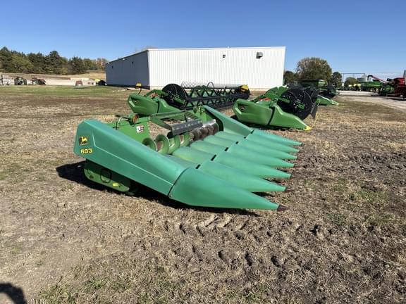 Image of John Deere 693 equipment image 3