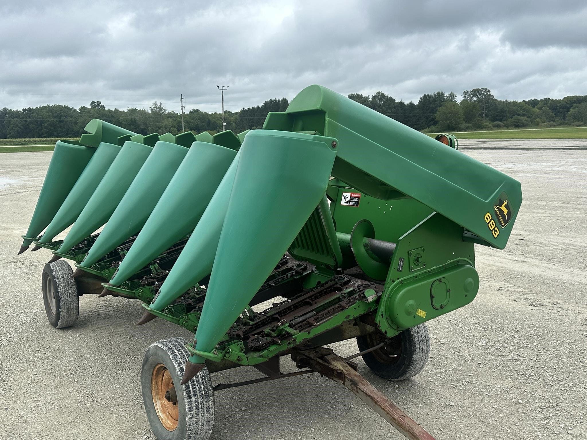 1995 John Deere 693 Equipment Image0