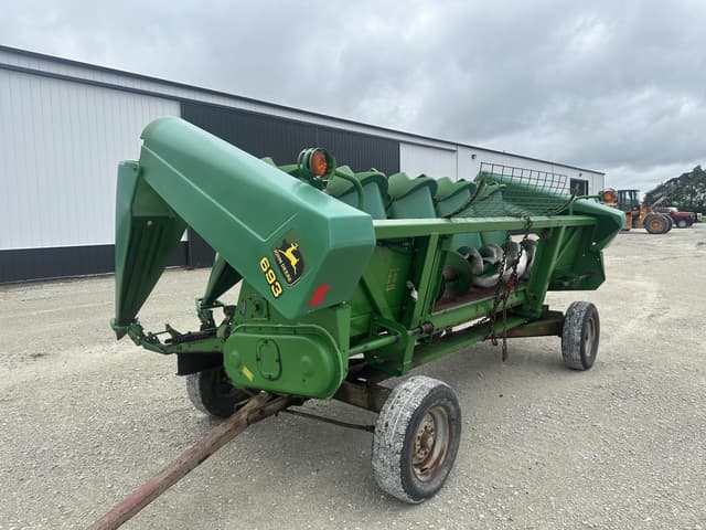 Image of John Deere 693 equipment image 4