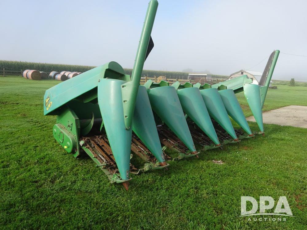 Image of John Deere 693 Primary image