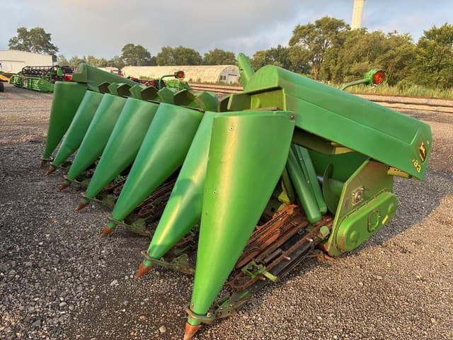 Image of John Deere 693 equipment image 2