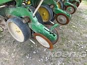 Thumbnail image John Deere 7200 12