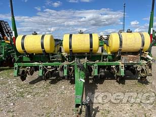 Main image John Deere 7200 5