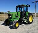 1995 John Deere 7200 Image