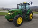 1995 John Deere 7200 Image