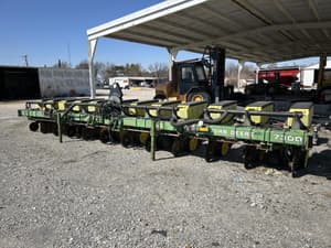 1995 John Deere 7300 Image