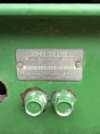 Image of John Deere 7400 equipment image 4
