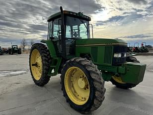 Main image John Deere 7400 3