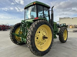 Main image John Deere 7400 5