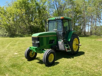 Main image John Deere 7400