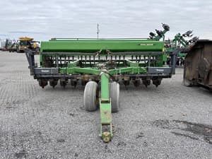 1995 John Deere 750 Image