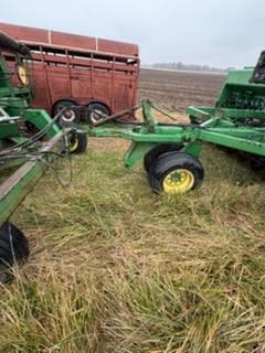 Image of John Deere 750 equipment image 1