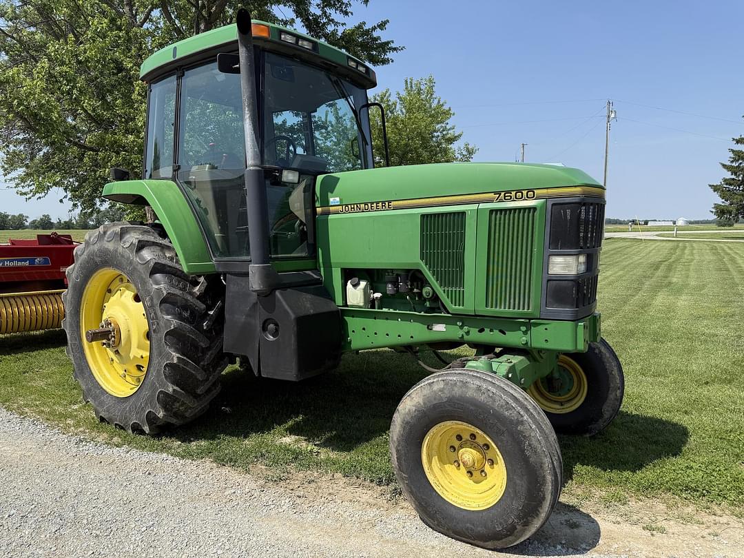 Image of John Deere 7600 Primary image
