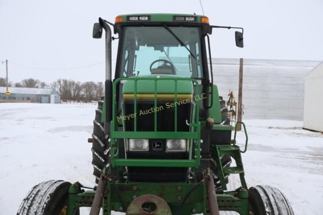 Image of John Deere 7700 equipment image 1