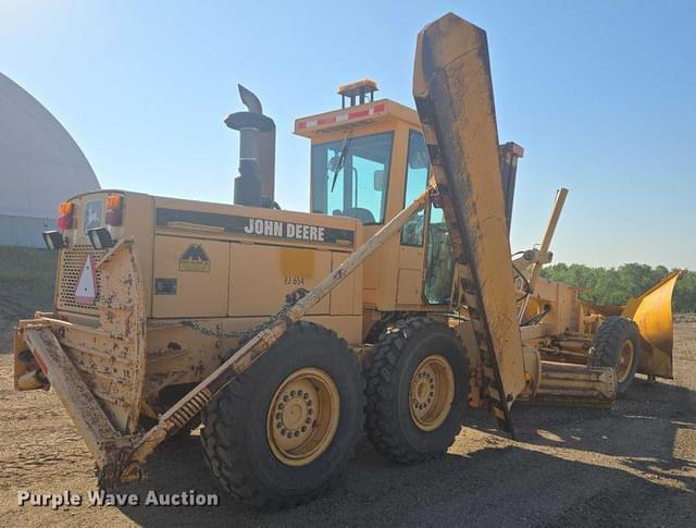 Image of John Deere 770BH equipment image 4