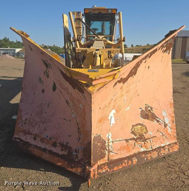 Image of John Deere 770BH equipment image 1