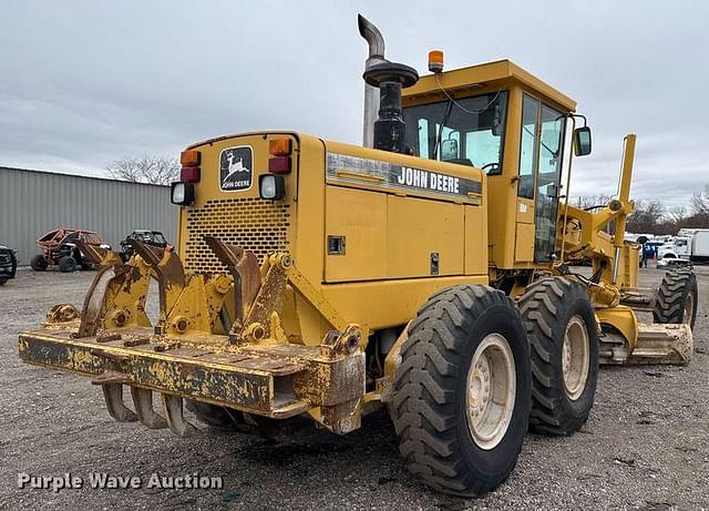 Image of John Deere 770BH equipment image 4